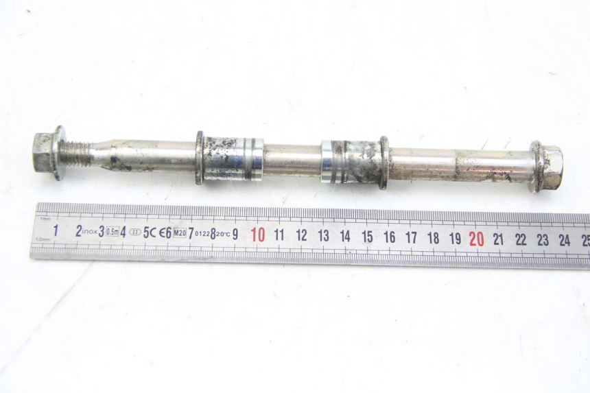 photo de FRONT WHEEL AXLE PIAGGIO LIBERTY IGET 4T 50 (2015 - 2020)