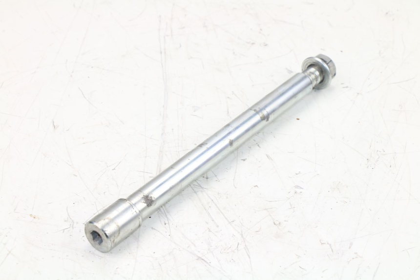 photo de FRONT WHEEL AXLE PIAGGIO X10 500 (2012 - 2018)