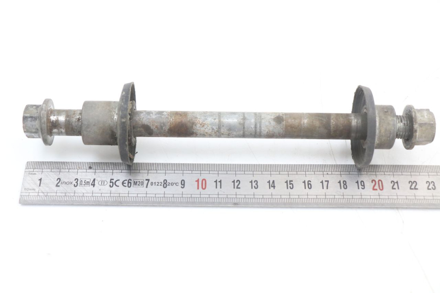 photo de FRONT WHEEL AXLE YCF PIT BIKE 125 (2010 - 2018)