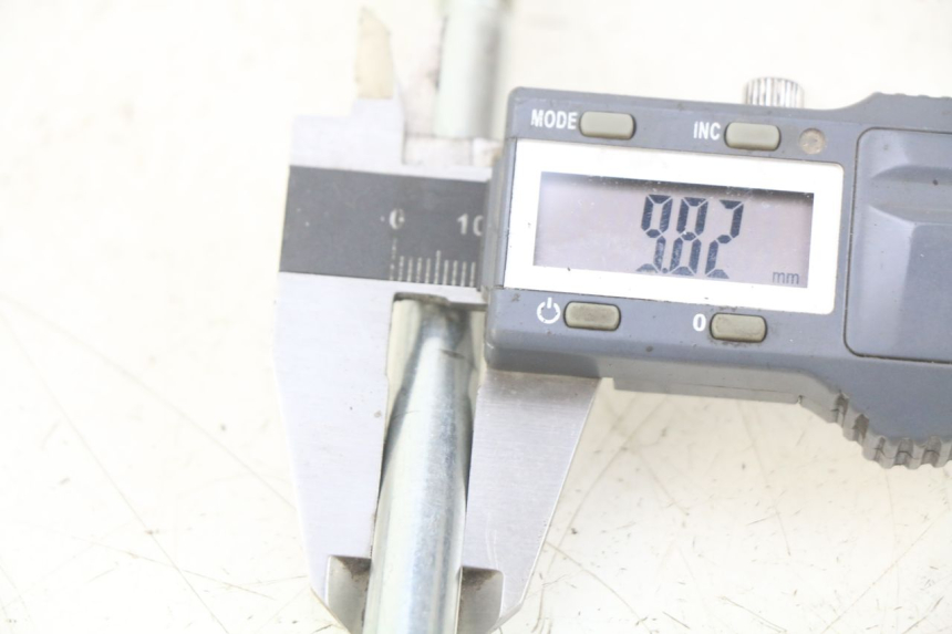 photo de FRONT WHEEL AXLE TNT MOTOR ROMA 10' 4T 50 (2019 - 2022)