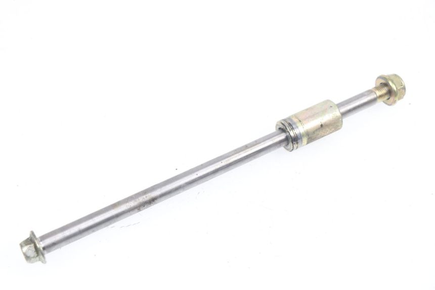 photo de FRONT WHEEL AXLE DAELIM S2 FI 125 (2008 - 2017)