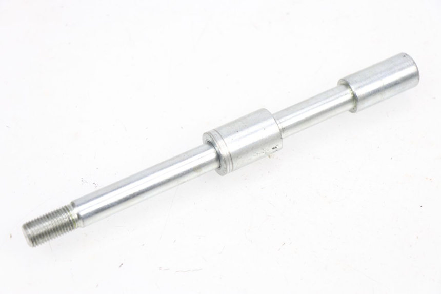photo de FRONT WHEEL AXLE MASAI SCRAMBLER 125 (2018 - 2020)