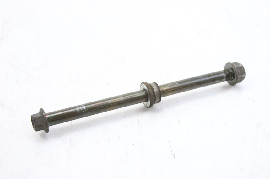 photo de FRONT WHEEL AXLE KYMCO SENTO 100 (2008 - 2013)