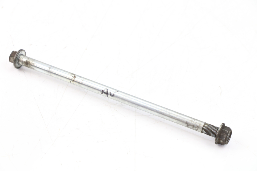 photo de FRONT WHEEL AXLE SYM FIDDLE 125 (2008 - 2010)