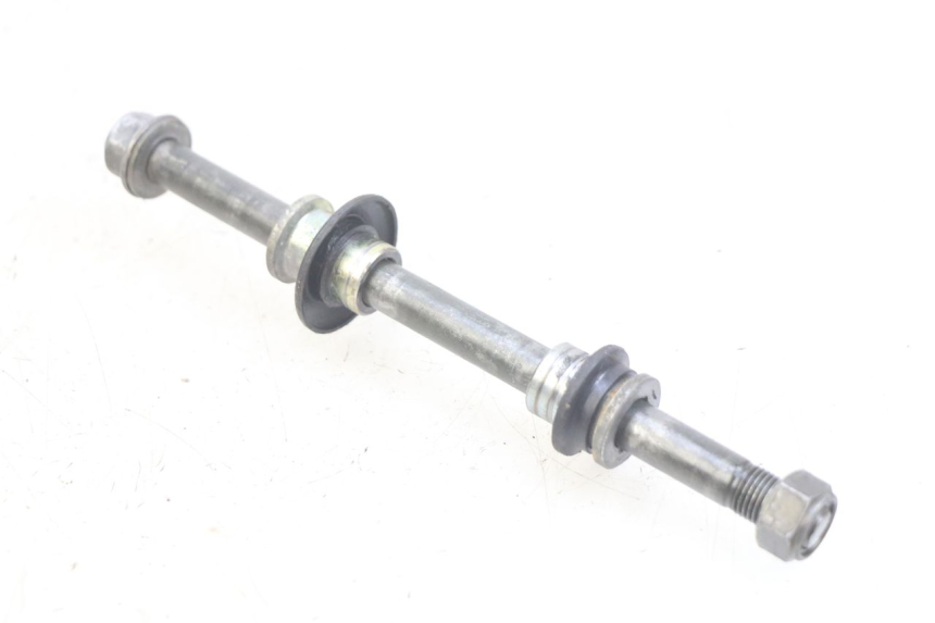 photo de FRONT WHEEL AXLE YAMAHA TTR 125 (2000 - 2020)