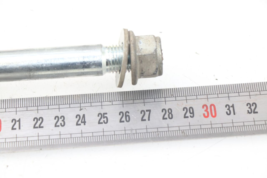 photo de FRONT WHEEL AXLE PEUGEOT VIVACITY NEW 4T 50 (2008 - 2017)