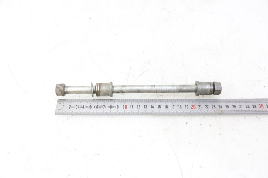 photo de FRONT WHEEL AXLE YAMAHA YZ 85 (2002 - 2018)