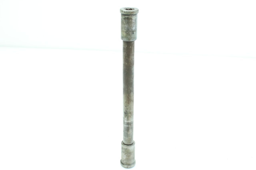 photo de FRONT WHEEL AXLE KAWASAKI ZEPHYR 1100 ( - 1995)