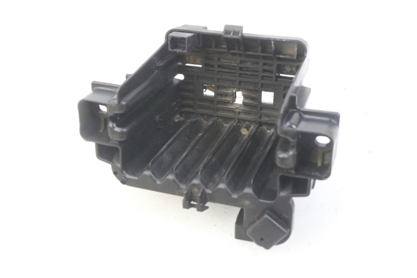 photo de BATTERY TRAY PEUGEOT CITYSTAR 125 (2011 - 2017)