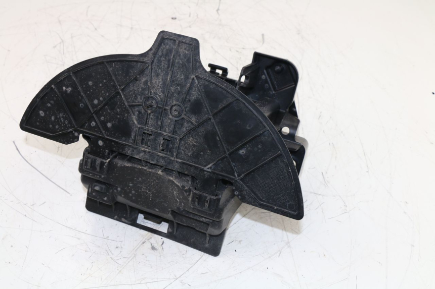 photo de BATTERY TRAY PEUGEOT CITYSTAR 50 (2013 - 2017)