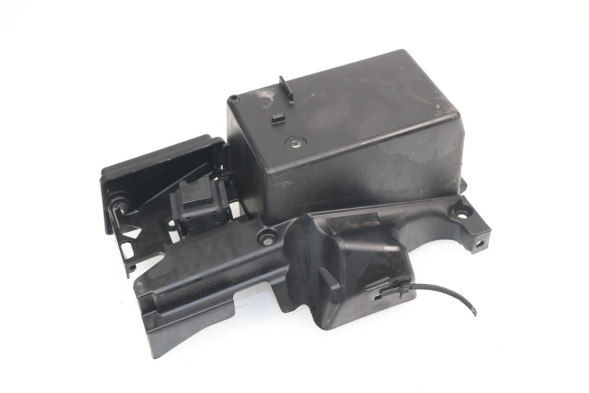 photo de BATTERY BOX KAWASAKI ER-6 ER6 F 650 (2006 - 2009)