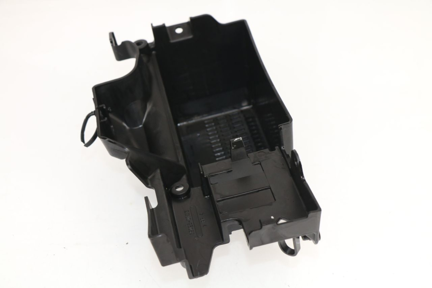photo de BATTERY BOX KAWASAKI ER-6 ER6 N 650 (2009 - 2011)
