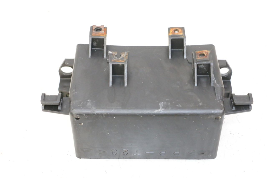 photo de BATTERY BOX YAMAHA FZ6 FAZER S2 600 (2007 - 2011)