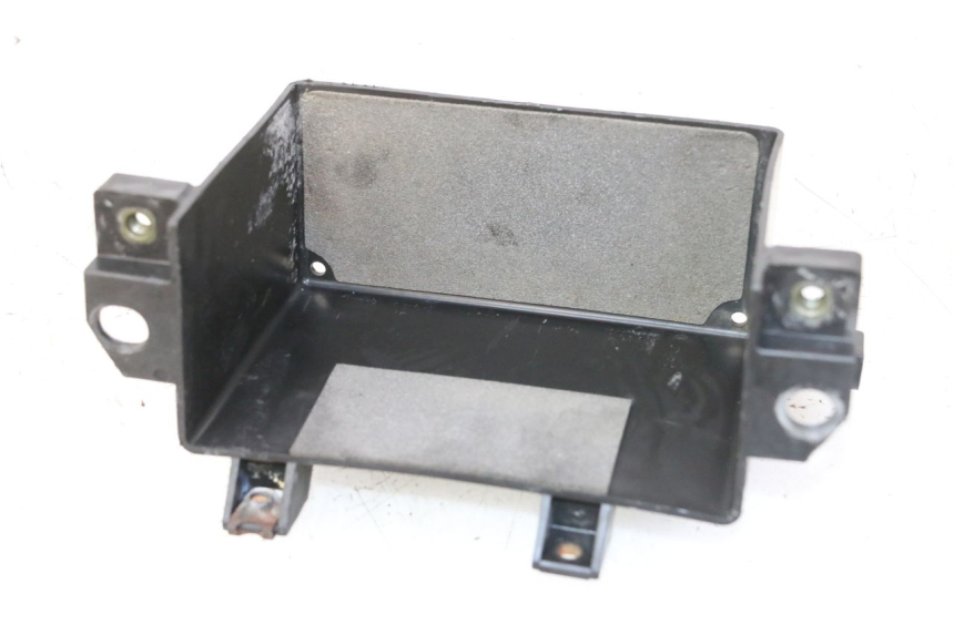 photo de BATTERY BOX YAMAHA FZ6 FAZER S2 600 (2007 - 2011)