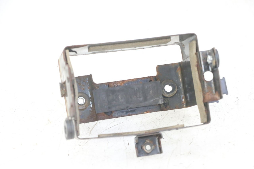 photo de BATTERY BOX SUZUKI GS GSE 500 (2001 - 2003)