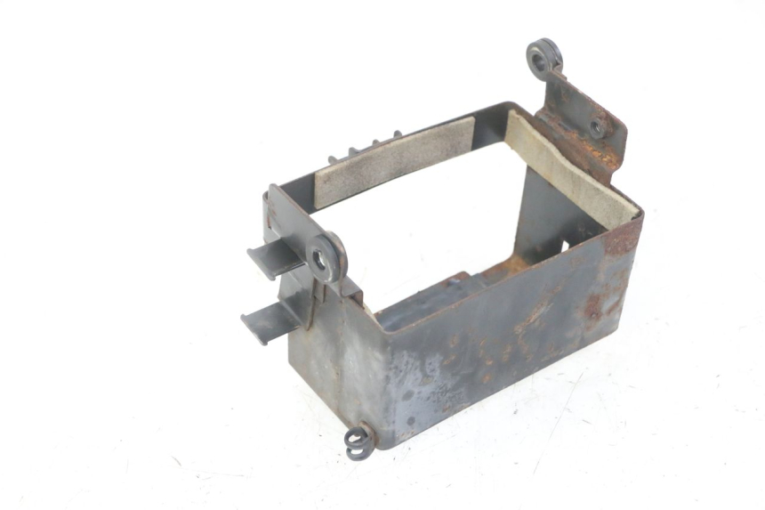 photo de BATTERY BOX SUZUKI GS GSE 500 (2001 - 2003)
