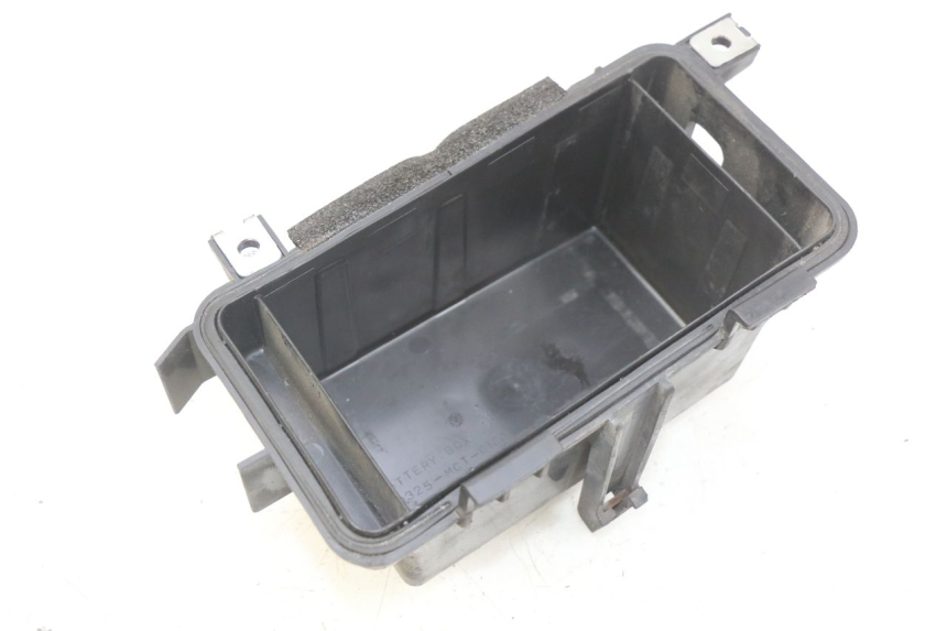 photo de BATTERY TRAY HONDA FJS SILVERWING SILVER WING 400 (2009 - 2016)