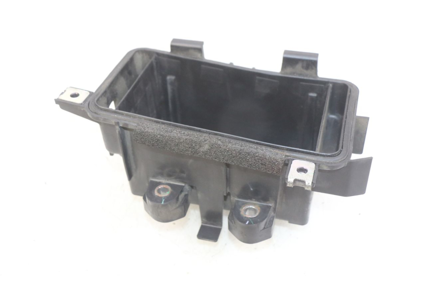 photo de BATTERY TRAY HONDA FJS SILVERWING SILVER WING 400 (2009 - 2016)