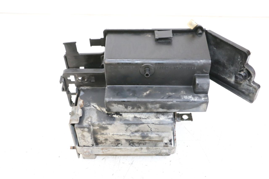 photo de BATTERY BOX HONDA VT C2 SHADOW 750 (1997 - 2001)