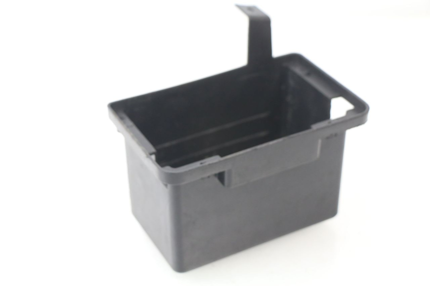 photo de BATTERY BOX JONWAY JS 120 125 (2008 - 2012)