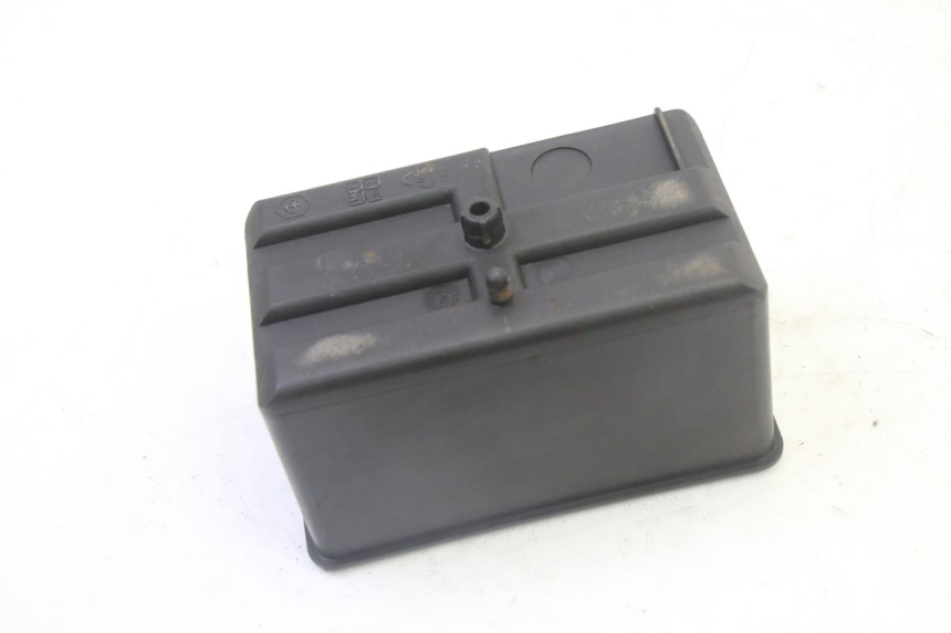 photo de BATTERY BOX PIAGGIO LXV 4T 50 (2009 - 2013)