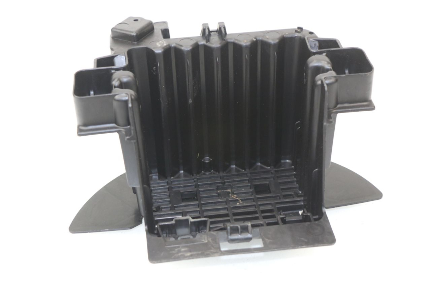 photo de BATTERY TRAY PEUGEOT CITYSTAR 50 (2013 - 2017)