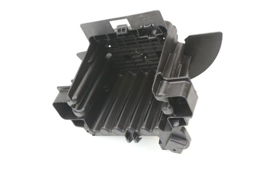 photo de BATTERY TRAY PEUGEOT CITYSTAR 50 (2013 - 2017)