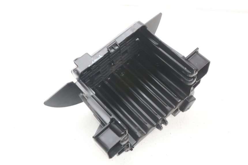 photo de BATTERY TRAY PEUGEOT CITYSTAR 50 (2013 - 2017)