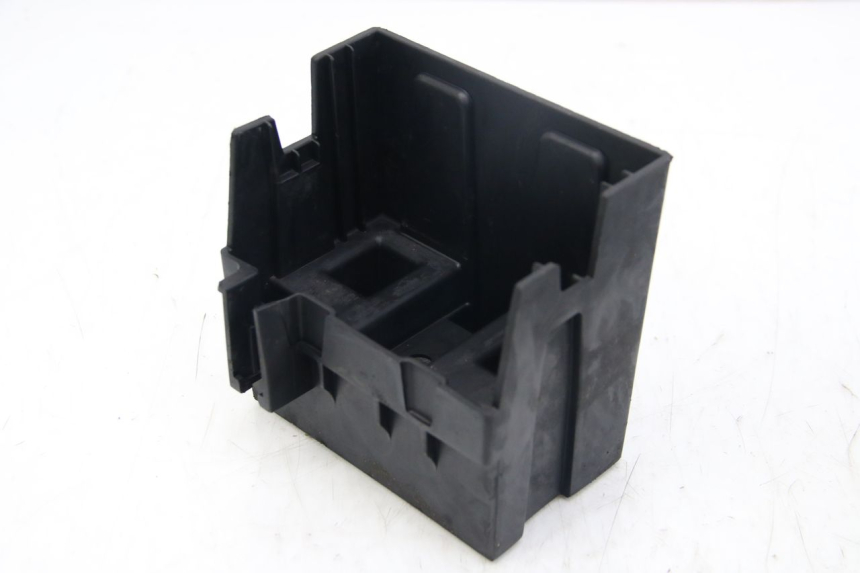 photo de BATTERY TRAY PEUGEOT CITYSTAR 50 (2013 - 2017)
