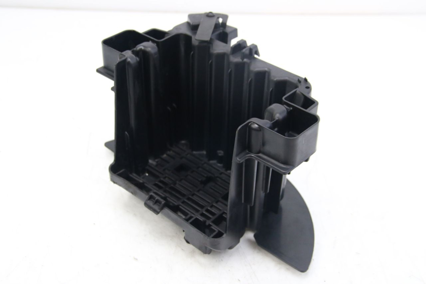 photo de BATTERY TRAY PEUGEOT CITYSTAR 50 (2013 - 2017)