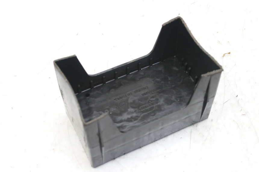 photo de BATTERY TRAY PEUGEOT ELYSTAR 50 (2002 - 2014)