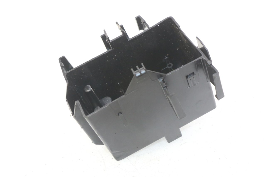 photo de BATTERY TRAY PEUGEOT LUDIX 50 (2008 - 2017)