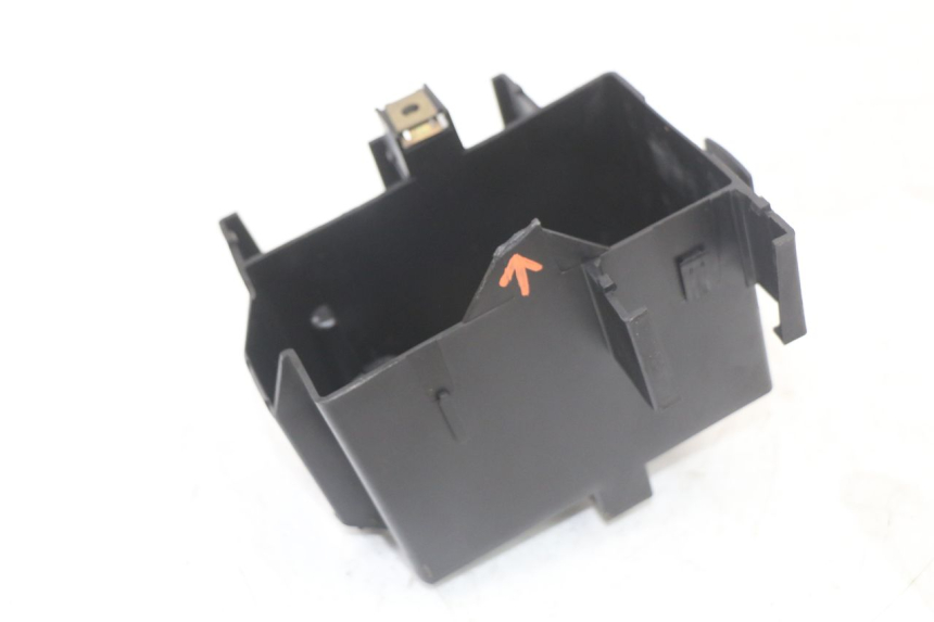 photo de BATTERY TRAY PEUGEOT LUDIX 50 (2005 - 2007)