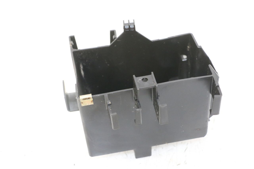 photo de BATTERY BOX PEUGEOT LUDIX ONE 50 (2005 - 2008)