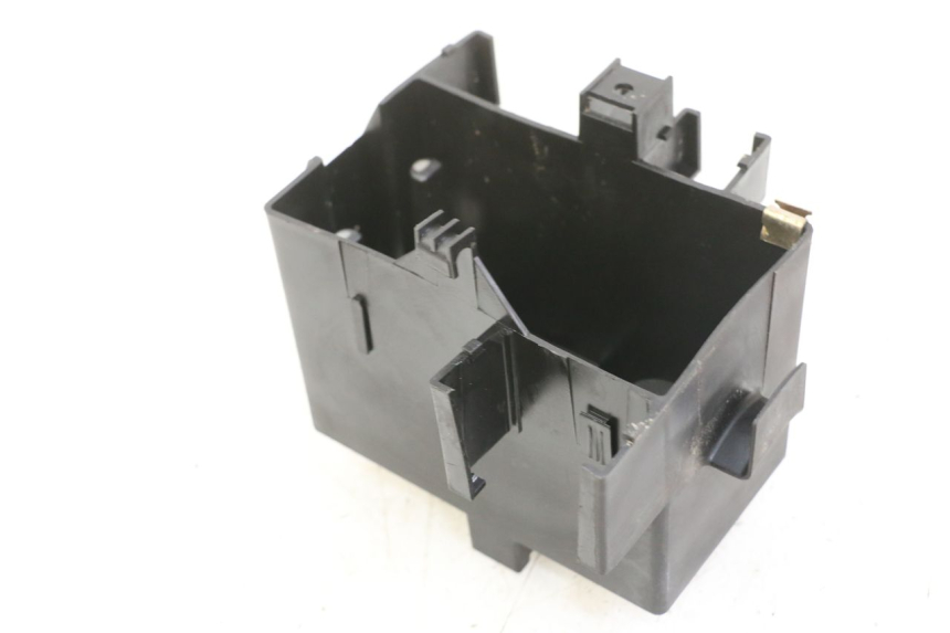 photo de BATTERY BOX PEUGEOT LUDIX ONE 50 (2005 - 2008)