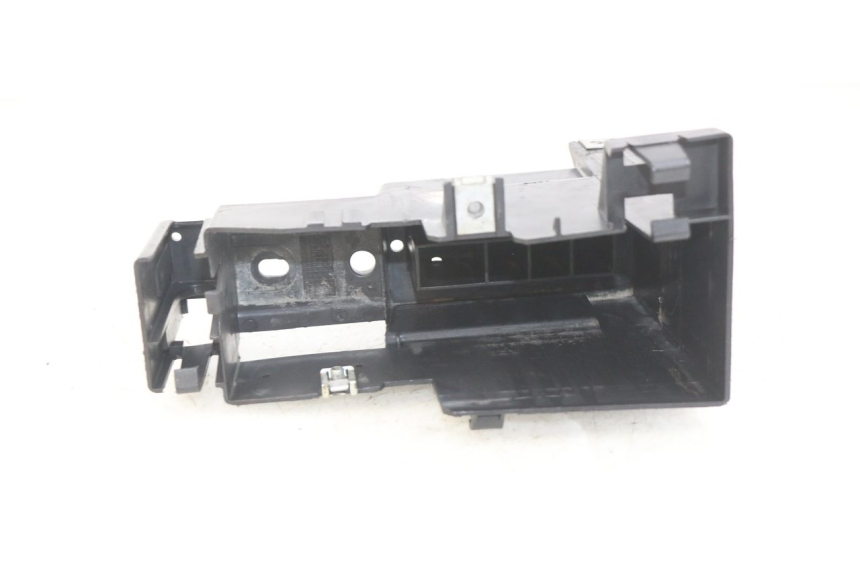 photo de BATTERY TRAY PEUGEOT TKR TREKKER FURIOUS 50 (2005 - 2014)