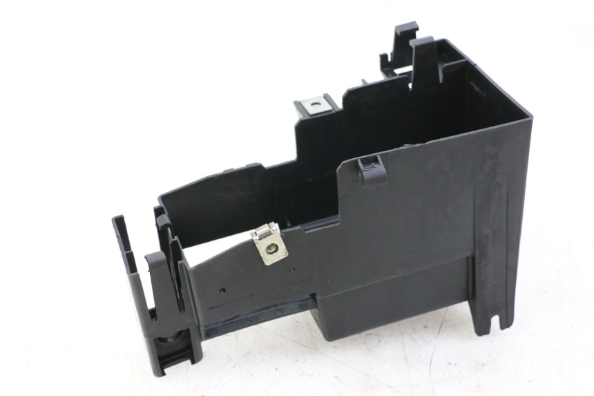 photo de BATTERY BOX PEUGEOT TREKKER TKR 50 (2005 - 2014)