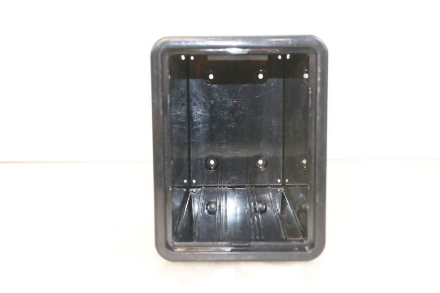 photo de BATTERY BOX EFUN PUSA 1 - Technical close-up