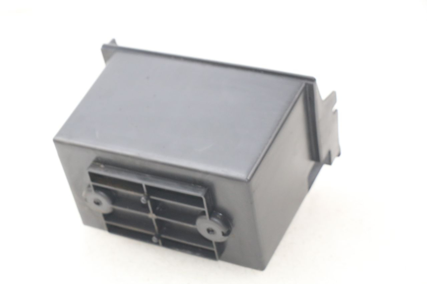 photo de BATTERY BOX DAELIM S2 125 (2006 - 2007)