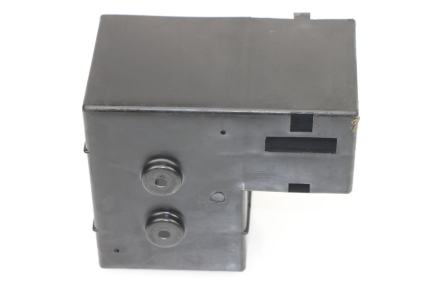 photo de BATTERY BOX KYMCO SPACER 50 (1998 - 2009)