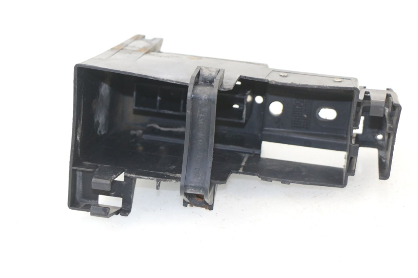 photo de BATTERY TRAY PEUGEOT SPEEDFIGHT LC 50 (1996 - 2002)