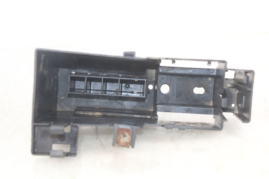 photo de BATTERY TRAY PEUGEOT SPEEDFIGHT LC 50 (1996 - 2002)