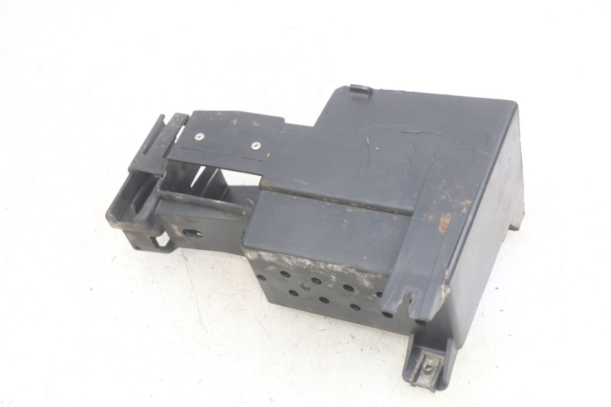 photo de BATTERY TRAY PEUGEOT SPEEDFIGHT LC 50 (1996 - 2002)