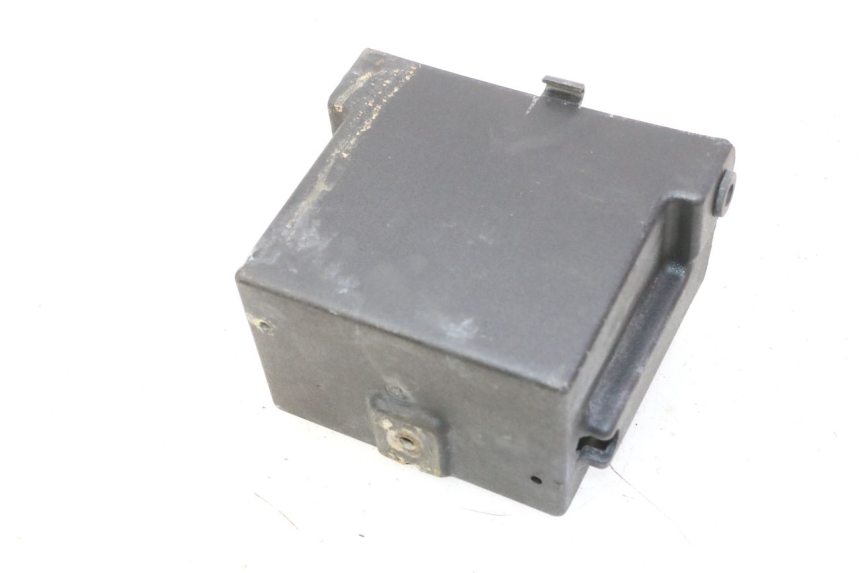 photo de BATTERY BOX TRIUMPH SPRINT 900 (1995 - 1998)