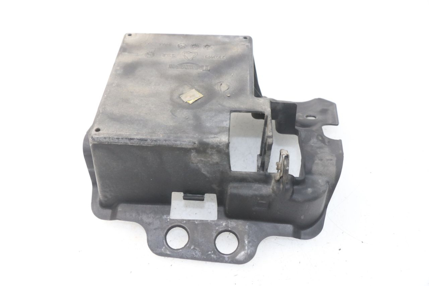 photo de BATTERY BOX TRIUMPH SPRINT ST ABS 1050 (2005 - 2007)