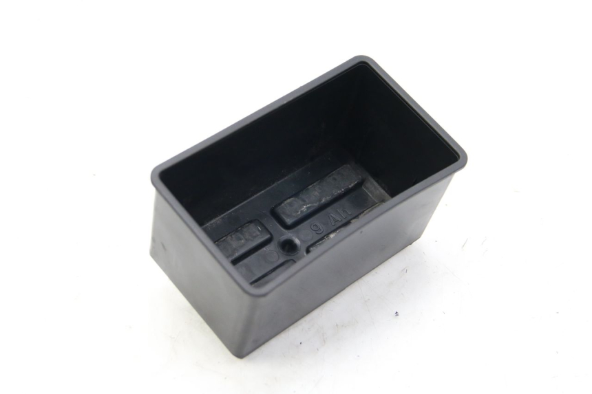 photo de BATTERY TRAY PIAGGIO VESPA LX 2T 50 (2005 - 2013)