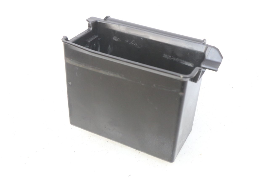 photo de BATTERY TRAY PIAGGIO VESPA PRIMAVERA 2T 50 (2013 - 2018)