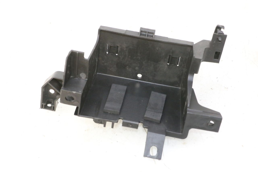 photo de BATTERY TRAY PEUGEOT VIVACITY NEW 4T 50 (2008 - 2017)
