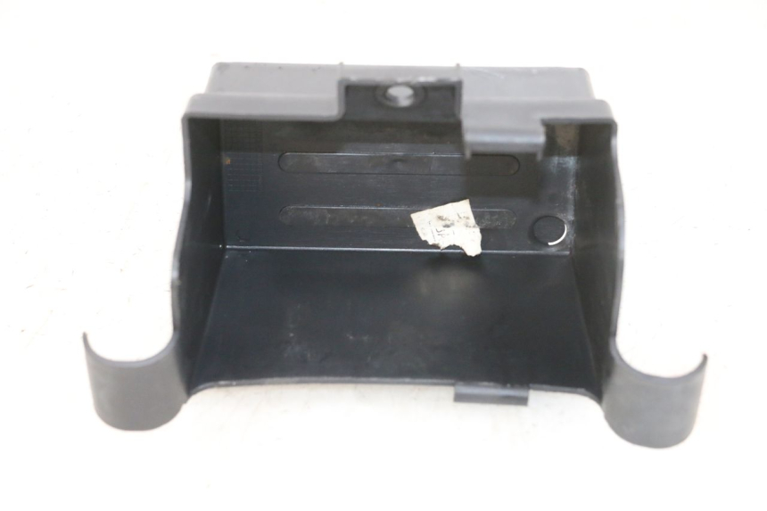 photo de BATTERY TRAY DAELIM VJ ROADWIN FI 125 (2008 - 2017) - Alternative perspective