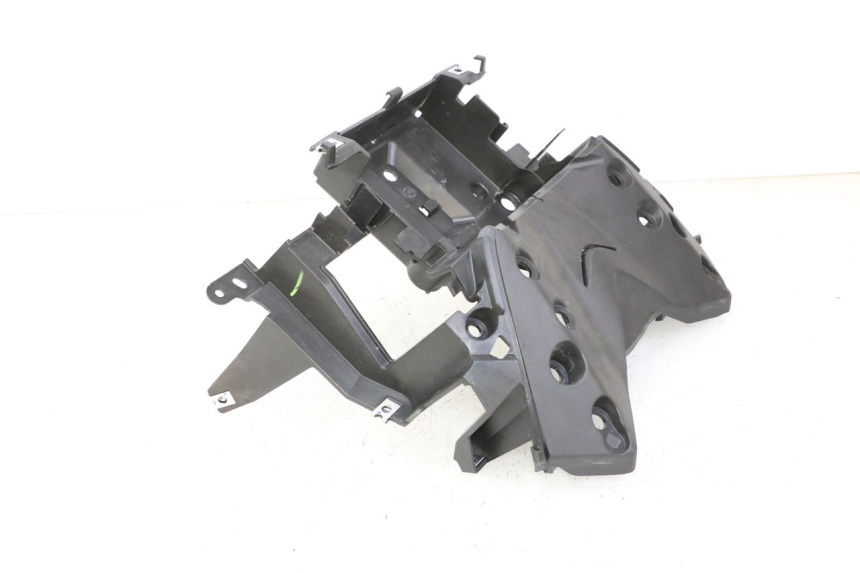 photo de BATTERY BOX YAMAHA XMAX X-MAX 125 (2021 - 2025)